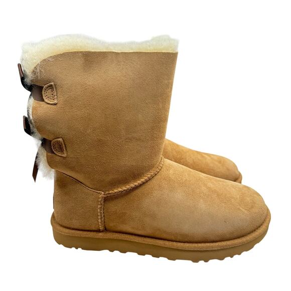 UGG Woman’s Chestnut Bailey Bow II Boot- Size 8 - Picture 3 of 8